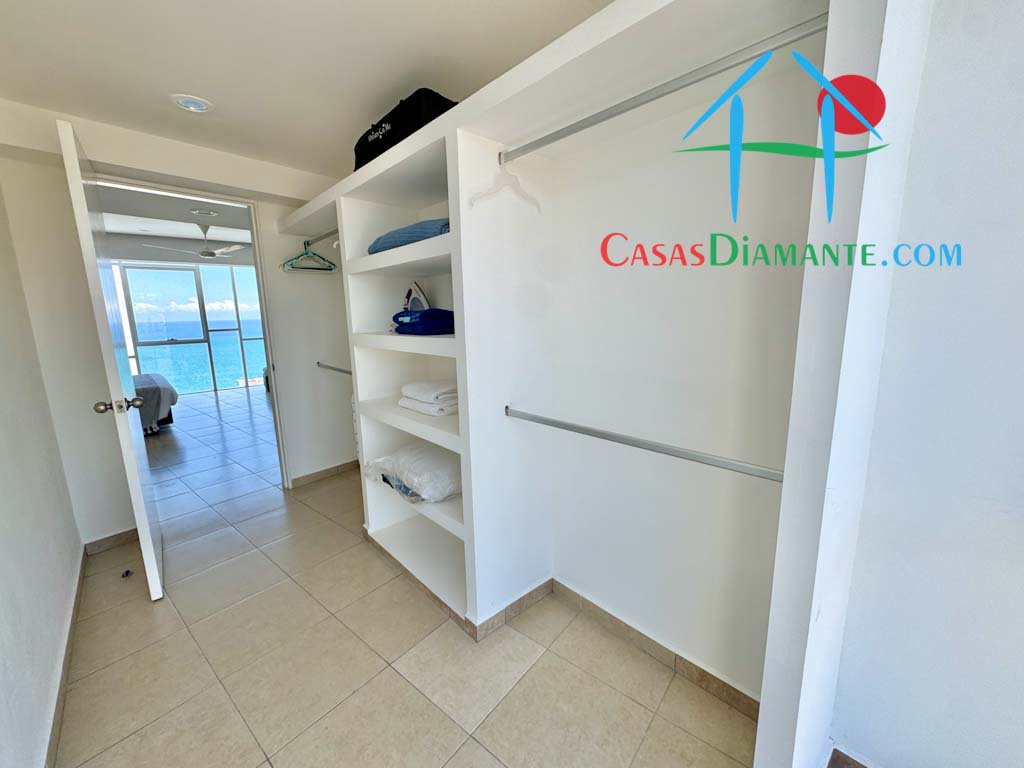 Acqualina Skylife Norte 1702 - Recámara principal 12